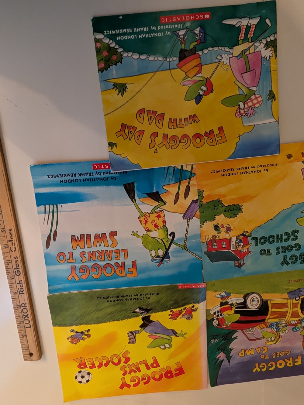 Scholastic Froggy Book Collection - Vintage Scholastic Y2K 80s
